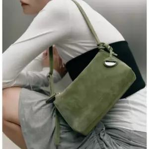 질스튜어트 JILLSTUART MINUTE 이태리스웨이드 미뉴트 참장식 미니숄더백 마차그린 JABA6E026