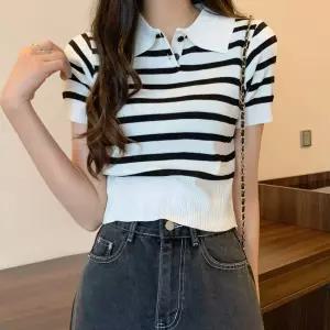 여성 여름 니트 소재 스트라이프 크롭 반팔 티셔츠 레이어드스타일 셔츠