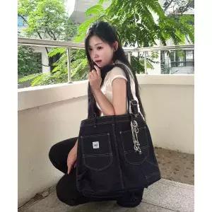 매장정품 리 LEE 데님 로코 포켓 에코백 인디고 다크 LE2503BG04ID 103043