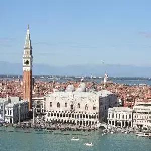 서유럽 4국 [스위스 ,이탈리아.프랑스,영국] 10일 #시내호텔1박 #융프라우# 중간항공 1회#3대특전포함[에펠탑2층전망대+세느강,베네치아대운하, 벤츠벤투어]#10대특식