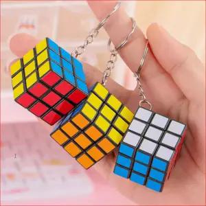 두뇌개발 미니큐브 루빅스 큐브 키링 10개 스트레스해소 집중력항상 열쇠고리 퍼즐 가방고리 단체선물