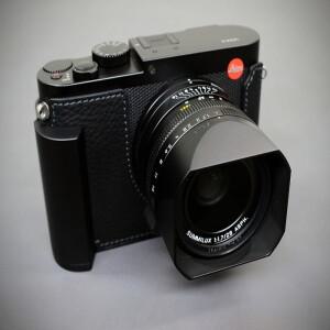 핸드메이드  가죽 카메라 케이스 Leica Q2 MONOCHROM Q3 용 하프 백 바디