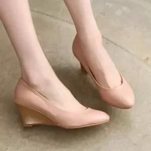 여자구두 국내제작 둥근코 골드굽 미들굽 여성 웨지힐Y