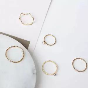 [셀러에이드]큐빅패션반지 여자우정반지 레이어드주얼리 5종세트 가락지