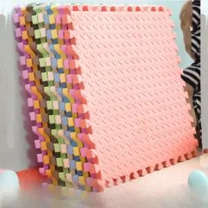 대형 퍼즐 바닥 매트 60조각 층간소음 방지 에코폼 TPU 놀이방 쿠션 매트 안전 조립형