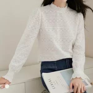 클라셰 플라워펀칭레이디블라우스_B6S0090