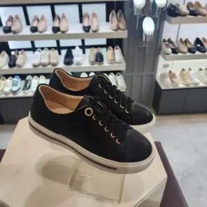 엘칸토 HC10 여데일리발등밴드스닉커즈 여성소가죽쿠션업컴포트케주얼스닉