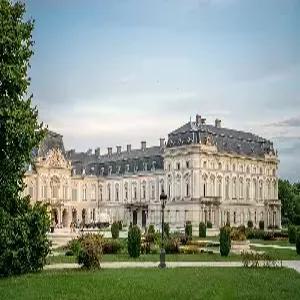 [출발임박] 헝가리/오스트리아 9일 #온천호텔 1박 #빈 미술사 #호숫가 맛집 #잘츠카머구트 케이블카 #티하니 #그라츠 #에스테르곰