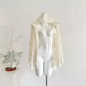 솜브레로스 여자 후드 가디건 카디건 프렌치 레이스 캐주얼 래쉬가드 상의 DOS1