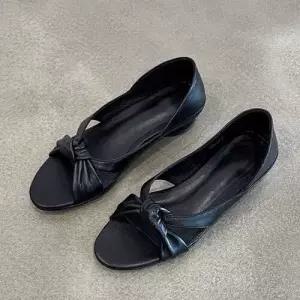 빈티지 일자 스트랩 샌들 웨지 크로스 슈즈 라운드 토오픈 힐 여자신발 슬림핏 에디션 원템5