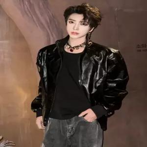 남친 데일리룩 항공 점퍼 숏 패드 코트 오버사이즈 PU가죽 자켓 모델 인기1