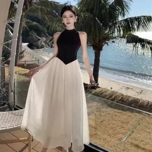 여성원피스 비치룩 봄여름 하이넥 민소매 고급스러움 패션 스윙 스커트 심쿵직구