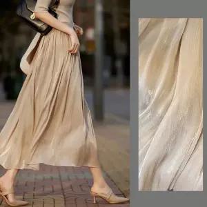 G126836 새틴밴딩 주름롱치마 광택플리츠 A 라인스커트