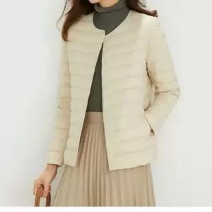 여성 오리털 경량 패딩 슬림 4색 점퍼 얇은 초경량