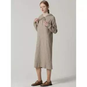 [오조크(OZOC)] 골지 후드 롱 니트 원피스 (택가격: 128000원)