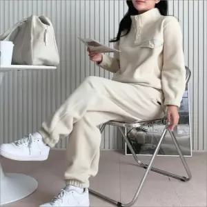 미니 하프넥 풀오버 여자 트레이닝복 조거팬츠 코디세트 공용