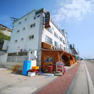 [강원 펜션] 동해 동해월드펜션 (동해,삼척,태백)