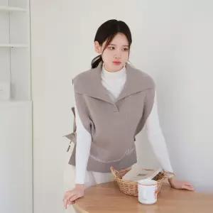 [르포엠]메리노울100 헤리티지 카라 니트 베스트