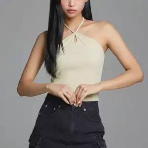 [미쏘] 홀터넥 나시티 (MIWHND708A-T)