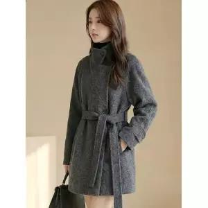 [세일절 특가] (예쎄) 벨티드 하이넥 하프코트(S5WCT057A)