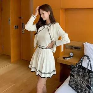 [미나그램] 콜트 배색가디건and니트나시and테니스스커트 3set