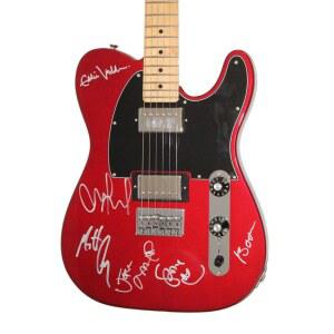 펄 잼 풀 밴드 컴플리트 x6 사인 사이즈 일렉트릭 기타와 PSA/DNA PSA COA - 제프 에이먼트, 매트 카메론, 붐 파, 스톤 고사드, 마이크 맥크리디, 에디 베더가 텐 대 바이노럴 라이엇 액트 백스페이서 볼트 기가톤