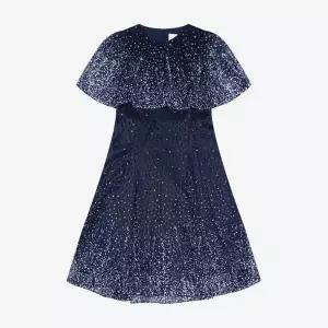 [베스띠벨리] 세이브존04 A라인 케이프 원피스 BKOAE25370 (S46340387)