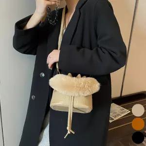 밍크 퍼 손잡이 핸들 복조리 버킷백 미니 크로스백 iFI3+2CrW