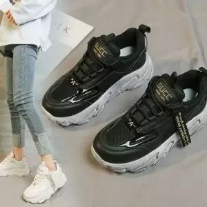 어글리슈즈 통굽운동화 키높이스니커즈 여성신발 워킹 뮬 뮬스니커즈 단화