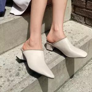 소가죽 빅사이즈 스퀘어토 미들힐 베이직 여성 뮬 슈즈 6SS