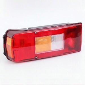 볼보에 장착된 트럭 트레일러 믹서, 크레인 테일 라이트