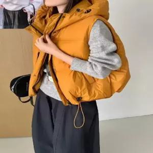 캐주얼 패딩조끼 다운 여성패션 나시 조끼 오리털 스트링 후드 보온 DL1