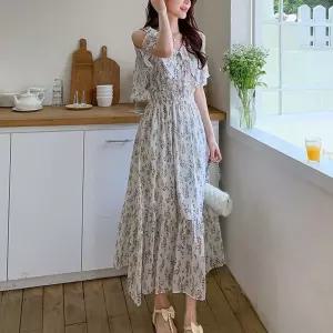 여자원피스 러블리 어깨트임 쉬폰 스모크밴딩 롱 원피스