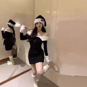 팔콘 여성 스커트 원피스 치마 니트 미니 가을 홀터 크리스마스 일자어깨 슬림 랩 KKE3