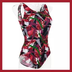 강습 시니어 예쁜 수영복 브랜드 레드포인트 브라캡내장형 아쿠아로빅 u백 엄마수영복 몸매보정