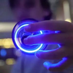 여느상점 플라잉스피너 야광 날으는 팽이 피젯 LED