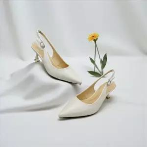 [갤러리아] 고세 데일리 여성 페미닌 소가죽 스틸레토 슬링백 힐 OZO6S014 아이보리 6cm