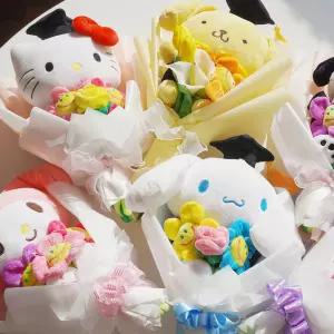 졸업 산리오 학사모 인형 꽃다발 (10종 시나모롤 쿠로미 마이멜로디 폼폼푸린 포차코 키티 어린이집 선물)