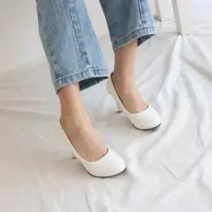 펌프힐빨간색힐 빅사이즈 여성 기본 하이힐 구두 예쁜 하객룩 코디