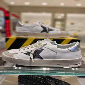 골든구스 스니커즈 스타단 실버탭 남성 스니커즈 