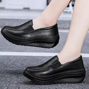 쿠션 로퍼 빅사이즈 여성 키높이 슬립온 가벼운 통풍 간호화