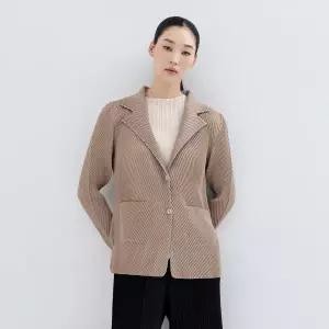 [롯데백화점]플리츠미 오블리크 와플 테일러드 자켓_PPJKS125016