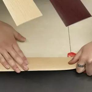 문틀 보수 몰딩 접착식 걸레받이 틈새 pvc 보수 몰딩 마감재 셀프 스티커 테이프 문풍지 벽지