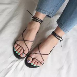 가을신상 여름샌들 앵글 스트랩샌들 슈즈 스트랩 힐