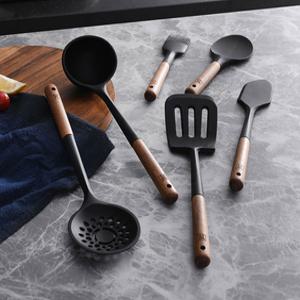 바겐슈타이거 플렉시벨 블랙 실리콘조리도구 키친툴세트 집게 국자 뒤집개 주걱