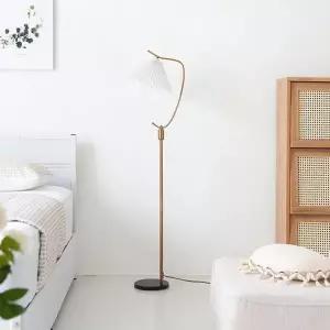 [마켓비]VAINZ 장스탠드 E26 KS2478F 7500.3271