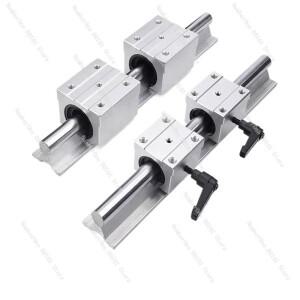 SBR 리니어 가이드 두 개와 표준 슬라이더 네 세트