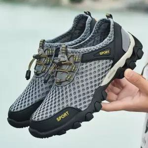 등산화 아웃도어화 아쿠아슈즈 캠핑 낚시