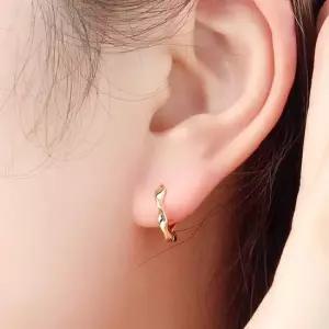 실버링귀걸이 여자은귀걸이 925실버귀걸이 꼬임귀걸이 여성귀걸이 925실버귀걸이