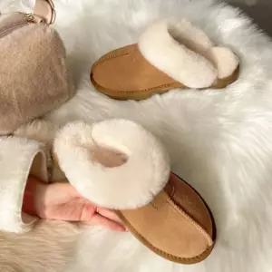 겨울 방한 털슬리퍼 스웨이드 실내화 슬리퍼 퍼 겨울슬리퍼 방한용슬리퍼 털슬리퍼